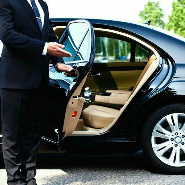 Best Taxi Routes from Heathrow to Central London