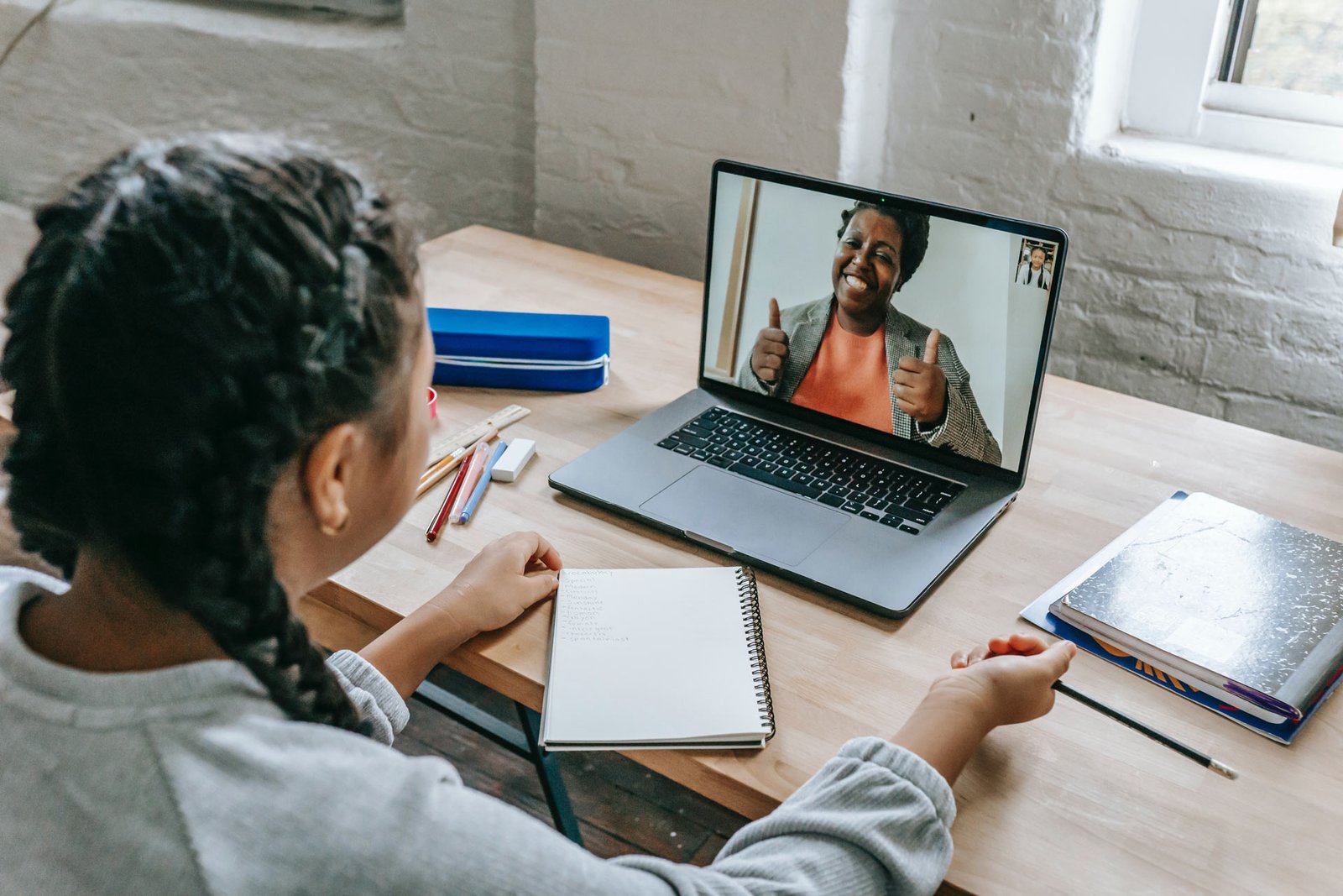 powerpoint presentation help uk