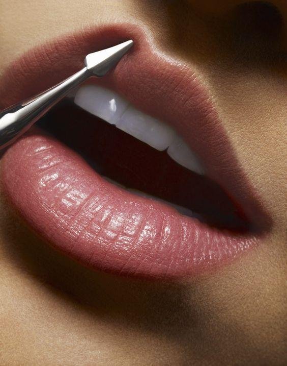 Russian Lip Fillers (13)