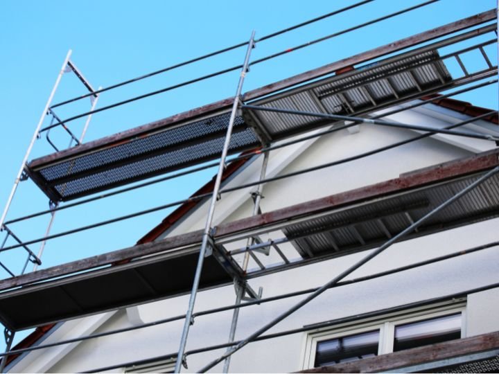 scaffolding hire in Swindon