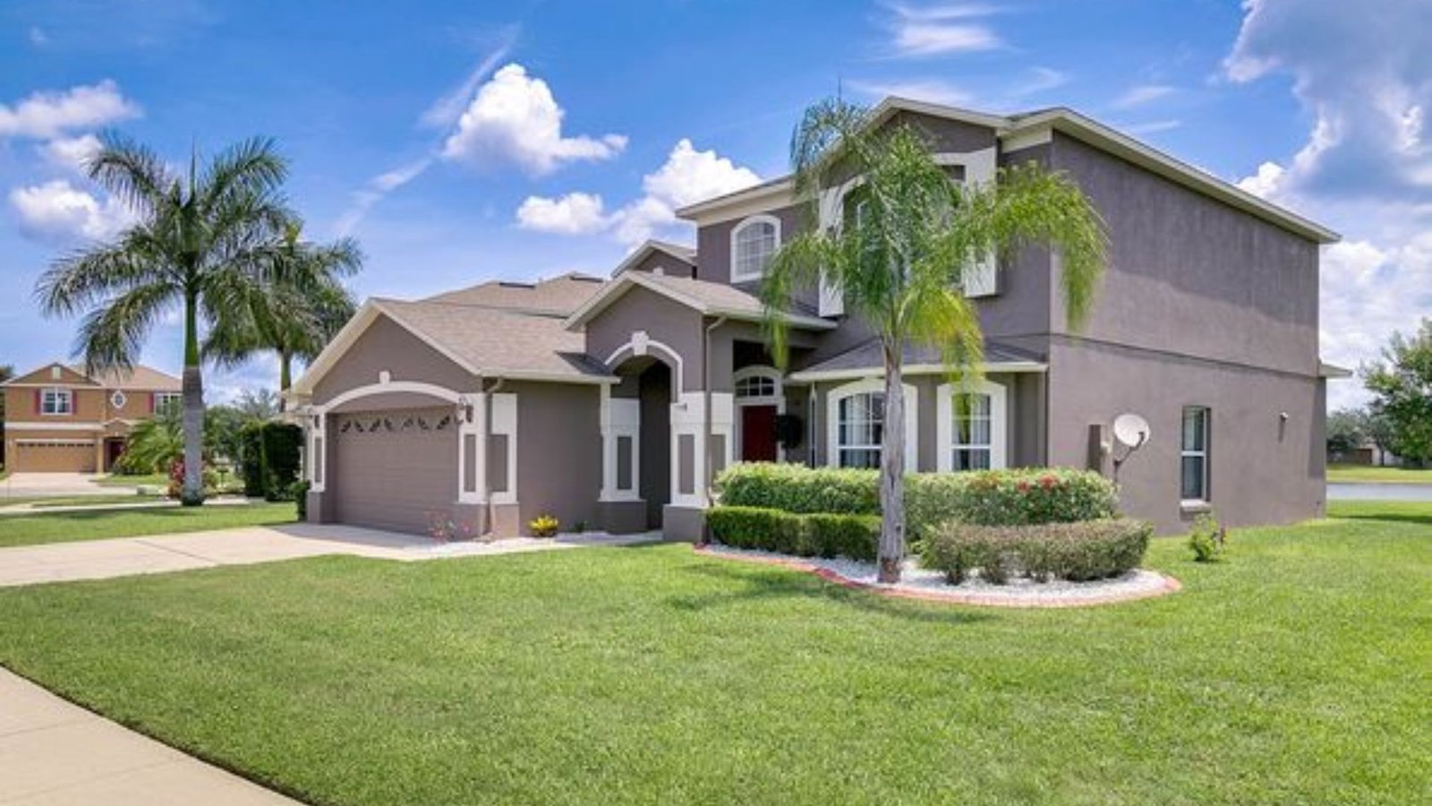 Real Estate Photographer in Orlando